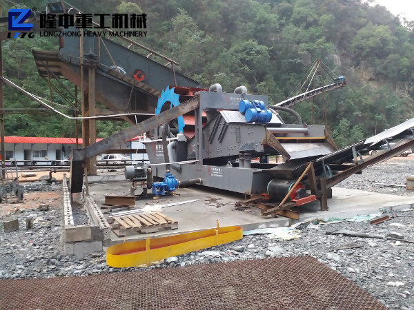 時(shí)產(chǎn)200噸的大中型洗砂設(shè)備價(jià)格多少？